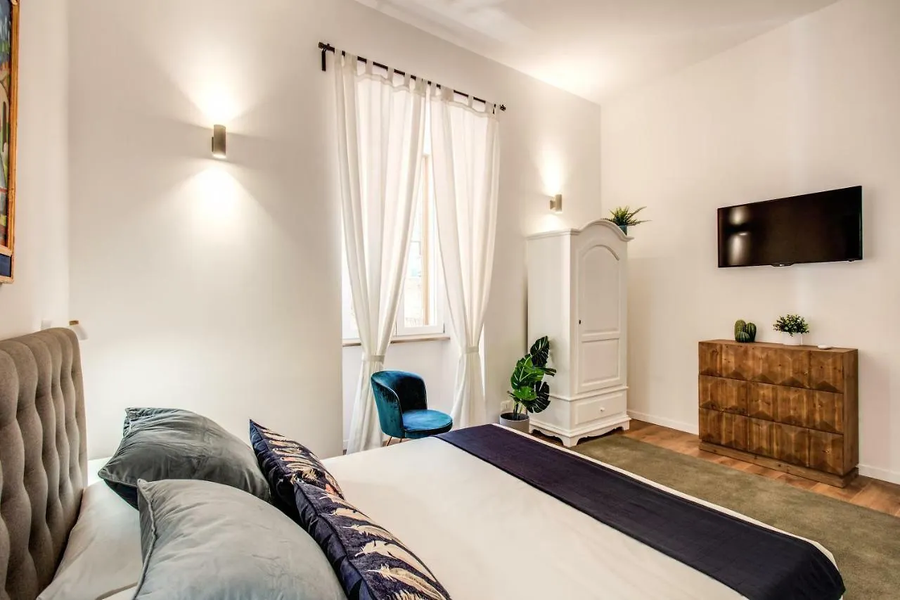 Apartment Virginia-S Home In Monti Rome Italy